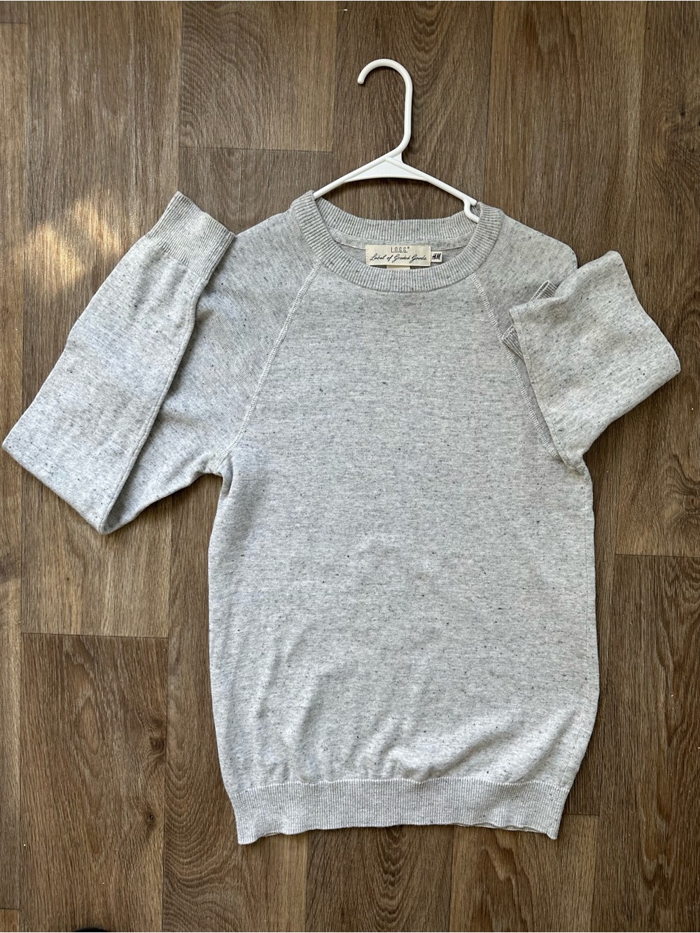 H&M L.O.G.G. Gray Flecked Knit Crewneck Sweater Size XS Raglan Sleeve Pullover